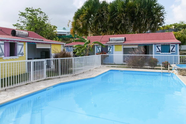 Guadeloupe : Résidence hôtelière Berceuse Créole - Location de voiture incluse