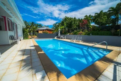 Hôtel Domaine Tipareo - Avec location de voiture pointe_a_pitre Guadeloupe
