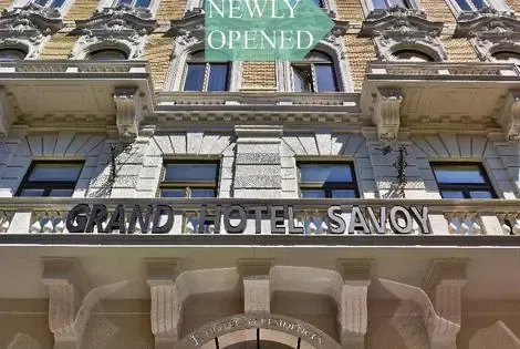 Hôtel Est Grand Savoy budapest HONGRIE