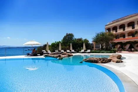 Hôtel Gabbiano Azzurro golfo_aranci ITALIE