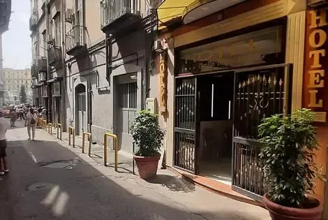 Hôtel De La Ville naples ITALIE
