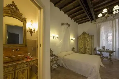 Hôtel Antica Dimora Donna Isabella rome ITALIE