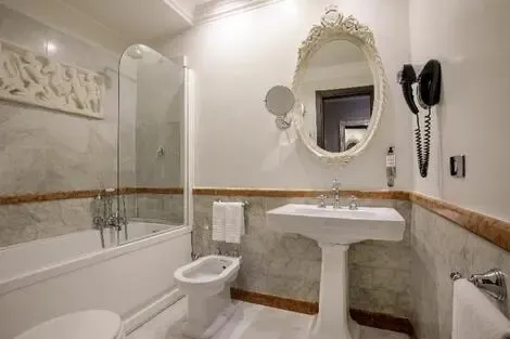 Hôtel Royal Court rome ITALIE