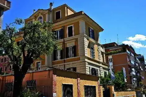 Hôtel Fragrance St. Peter rome ITALIE