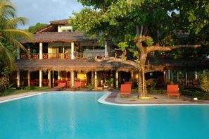Madagascar-Nosy Be, Hôtel Arc En Ciel 3*