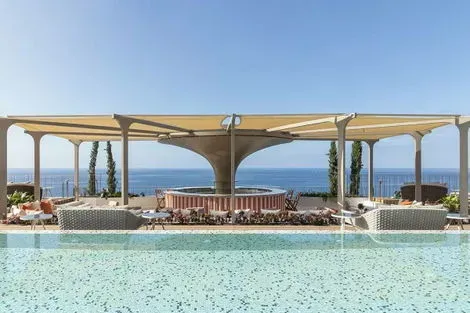Circuit Echappée Sentiers de Madère depuis le Next By Savoy Signature funchal Madère