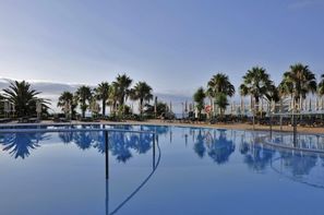 Madère-Funchal, Hôtel Four Views Oasis 4*