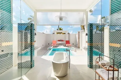 Sun Aqua Sultan Suite