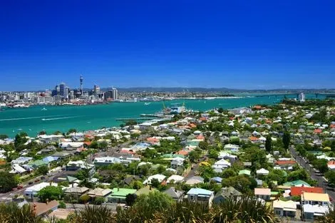 AUCKLAND 2