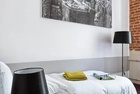 Hôtel Koszary Arche Hotel warsaw POLOGNE