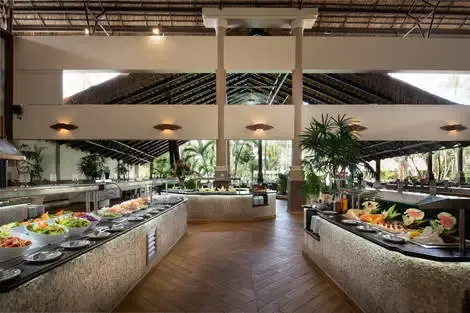 Restaurant buffet
