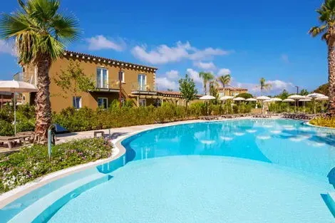 Sardaigne : Hôtel Is Serenas Badesi Resort