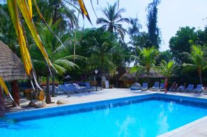 Senegal-Dakar, Hôtel Club les Bougainvillées 4*