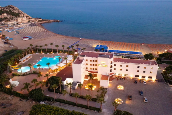 Sicile et Italie du Sud : Hôtel Baia D'Oro