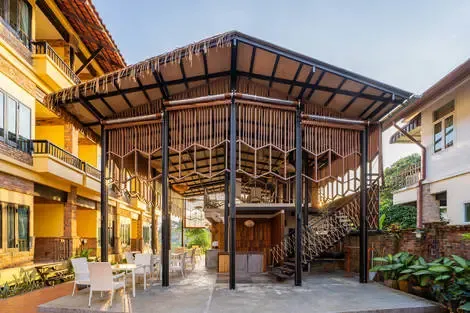 Pegion restaurant
