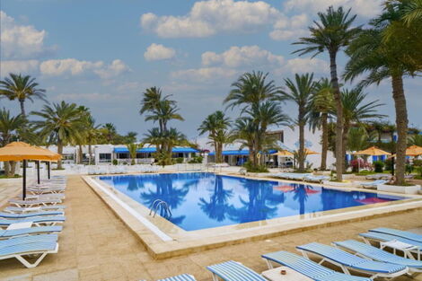 Mon French Club Hari Club Beach Resort aghir Tunisie