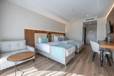 Chambre standard vue piscine