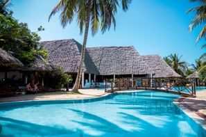 Zanzibar-Zanzibar, Hôtel Uroa Bay Beach Resort 4*